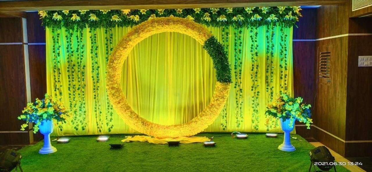 The Suncity Bhubaneswar Buitenkant foto