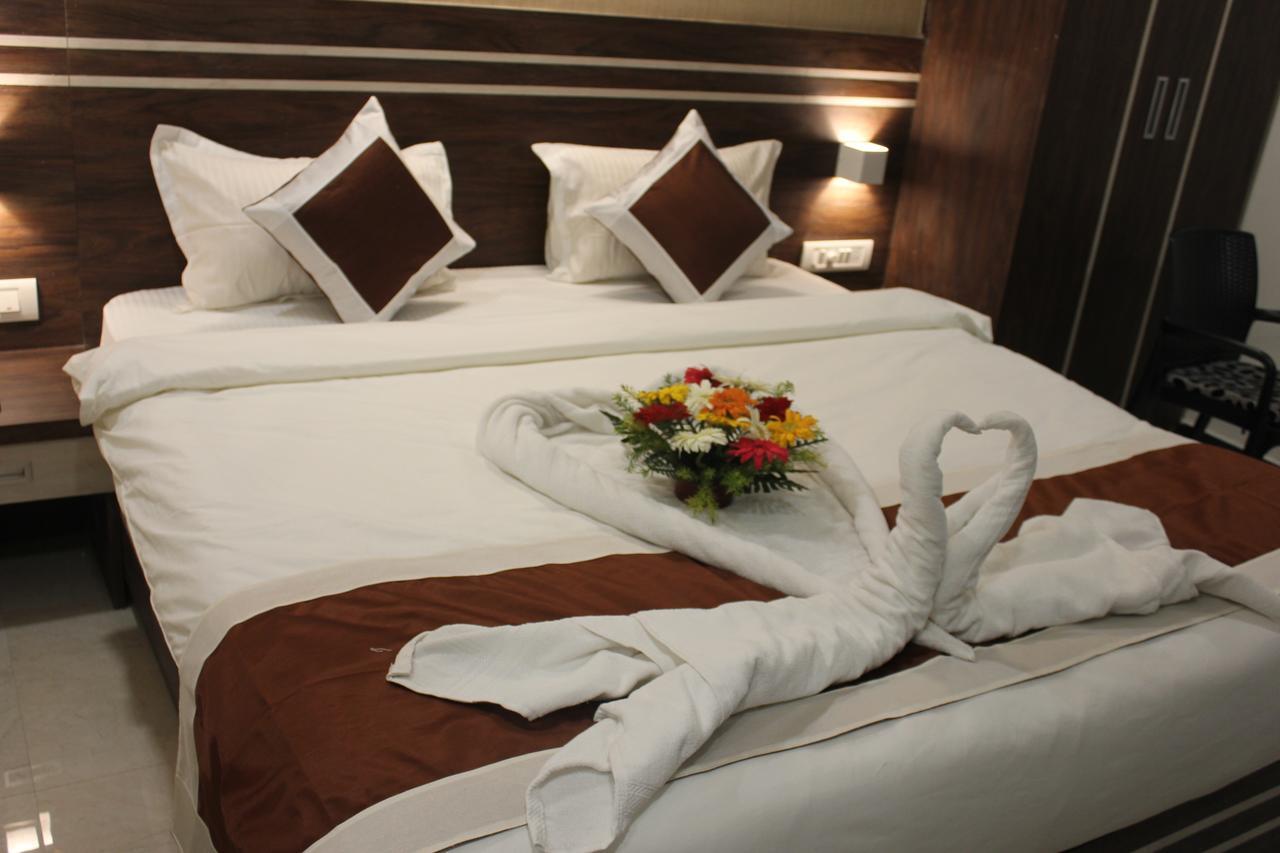 The Suncity Bhubaneswar Buitenkant foto
