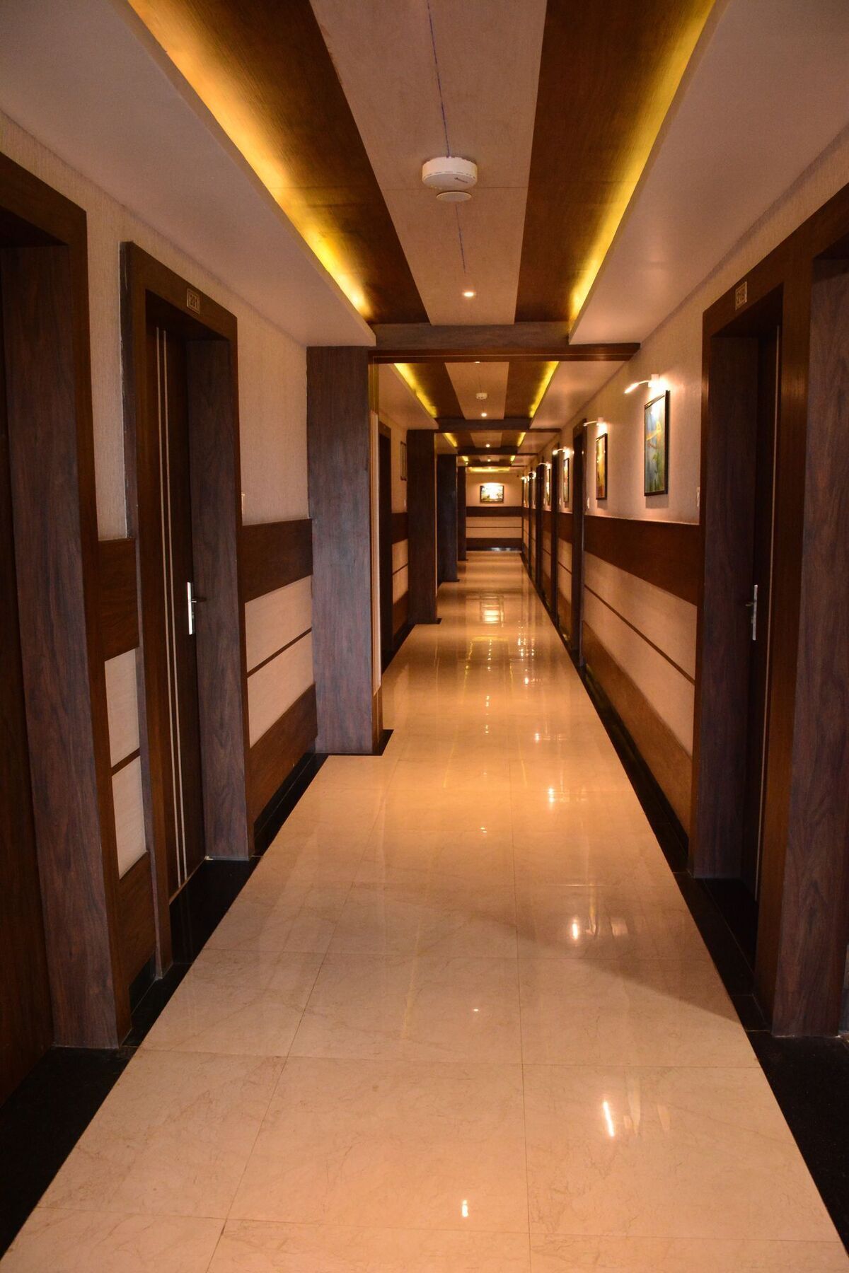The Suncity Bhubaneswar Buitenkant foto